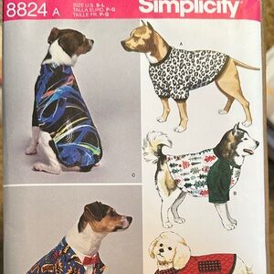 New Simplicity Dog Clothing Pattern - Blue, Red, Black, White 8824